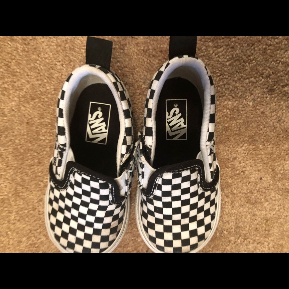 Toddler checker vans 5
